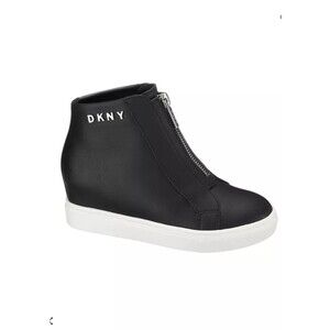 DKNY Big Girls Wedge Sneakers Size 5 LN
